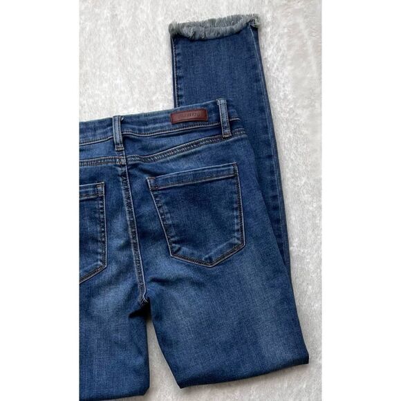 BLANKNYC Distressed Frayed Raw Hem Crop Skinny Jeans, Size 27 - Picture 14 of 14